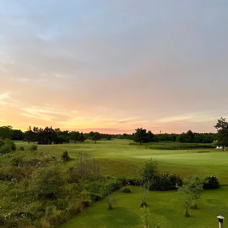 Trio - Golf Villa, Bbq, Sauna And Hot Tub Kuressaare